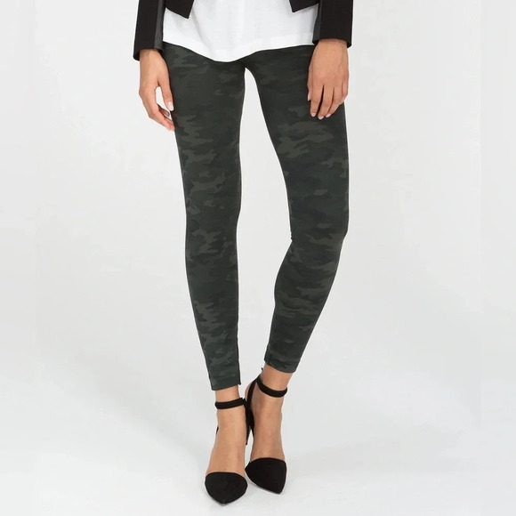 SPANX SIZE L CAMOUFLAGE LADIES LEGGINGS - Picture 5 of 5